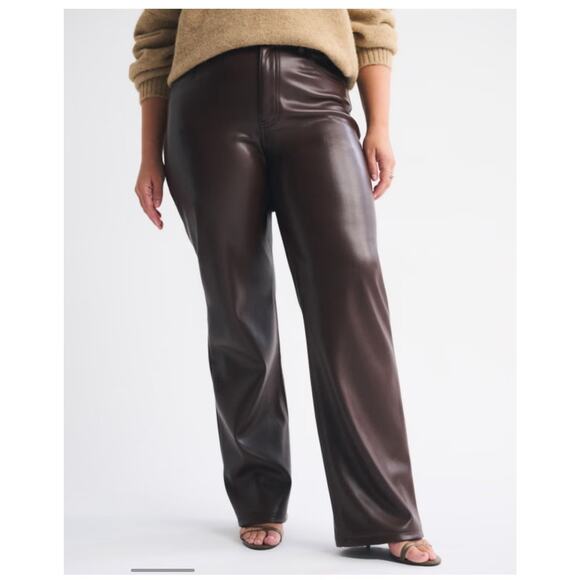 Abercrombie & Fitch The ‘90s Straight Ultra High Rise Vegan Leather Pants size 4 - Picture 15 of 15